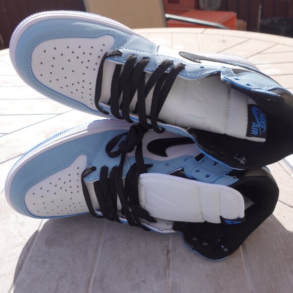 Air Jordans Light Blue Size 9.5 Men\'s main image 3